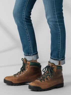 Vintage Alico brown leather hiking boots size 8.5